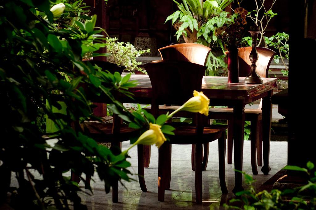 Pondok Bulan Mas Ubud Exterior foto
